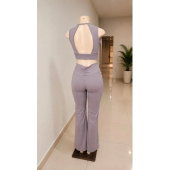 Conjunto legging flare com top
